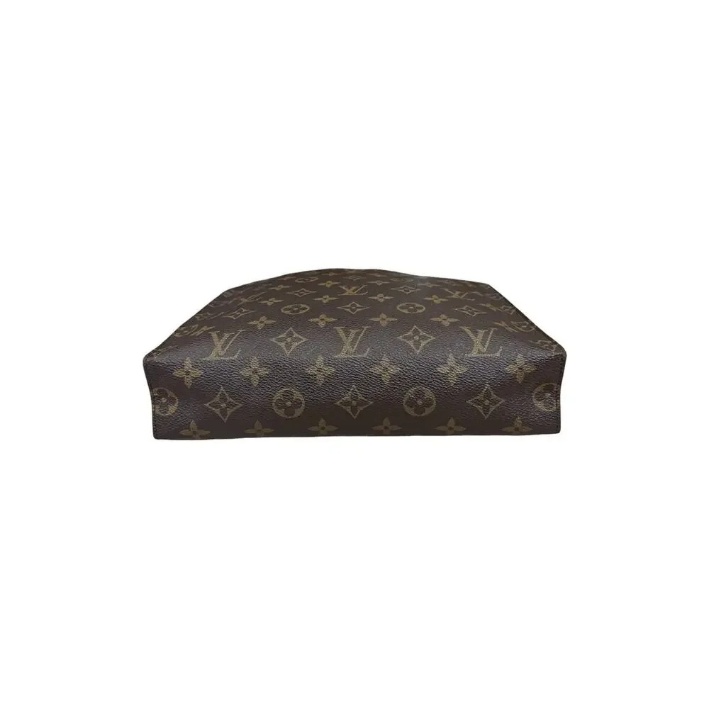 Louis Vuitton ✅includes certificate
